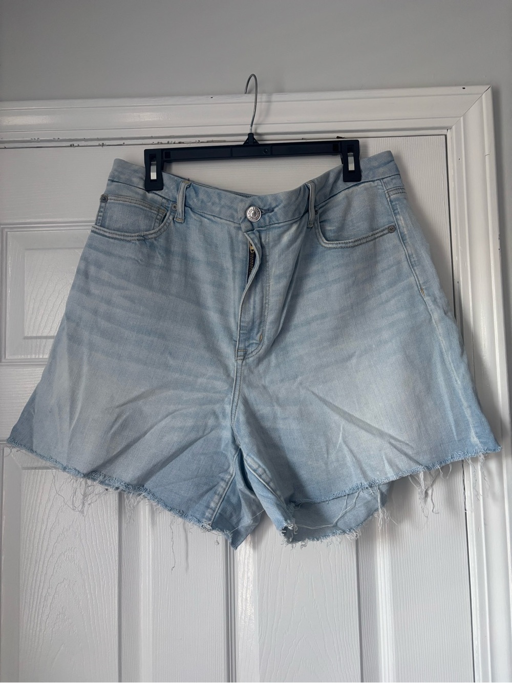 American Eagle Outfitters Light Wash High-Rise Denim Shorts